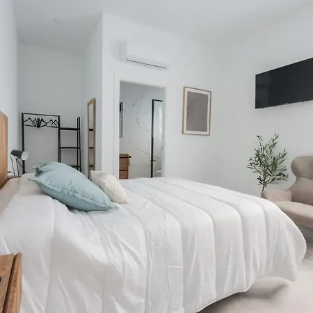 La Plata 59 3* فالنسيا